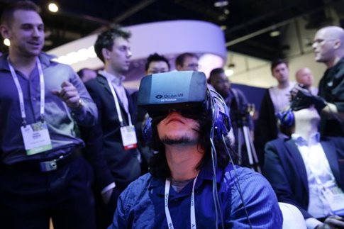 Oculus: Sony, μεταξύ μας, «τα γυαλιά VR δεν πρέπει να προκαλούν ζαλάδα»