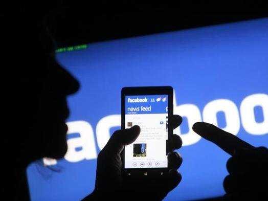 Το Facebook περιορίζει τις διαφημίσεις στο News Feed