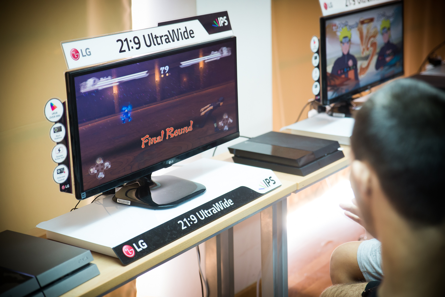 LG-Silver-Sponsor-at-3rd-Digital-Universe_photo-2