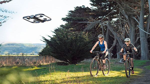 skydio_r1_1.jpg