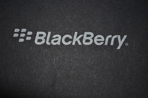 blackberry_sues_facebook_1.jpg