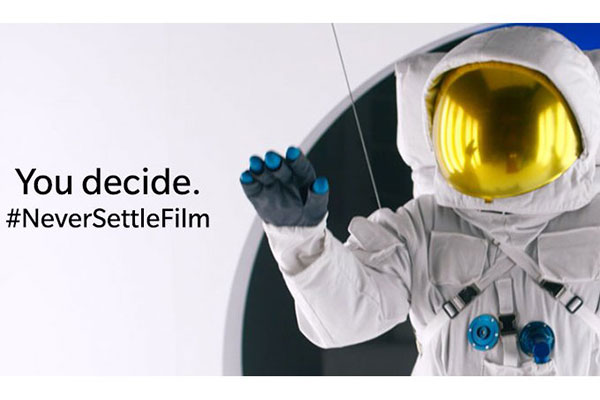 oneplus_6_never_settle_film.jpg