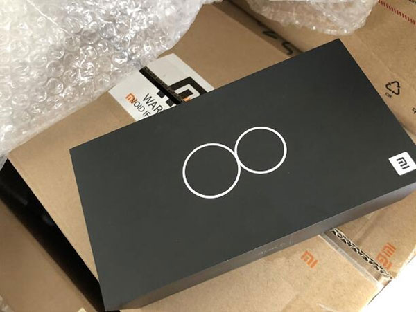 Xiaomi-Mi-8-box.jpg