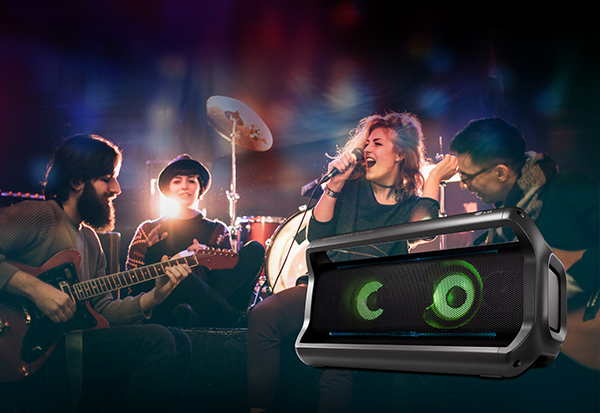 LG-New-Bluetooth-Speakers-PK7-2.jpg