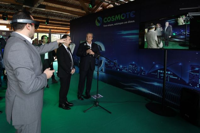 Ο Υπουργός Ψηφιακής Πολιτικής, Τηλεπικοινωνιών και Ενημέρωσης, κ. Νίκος Παππάς δοκιμάζει τις πρωτοποριακές εφαρμογές 5G