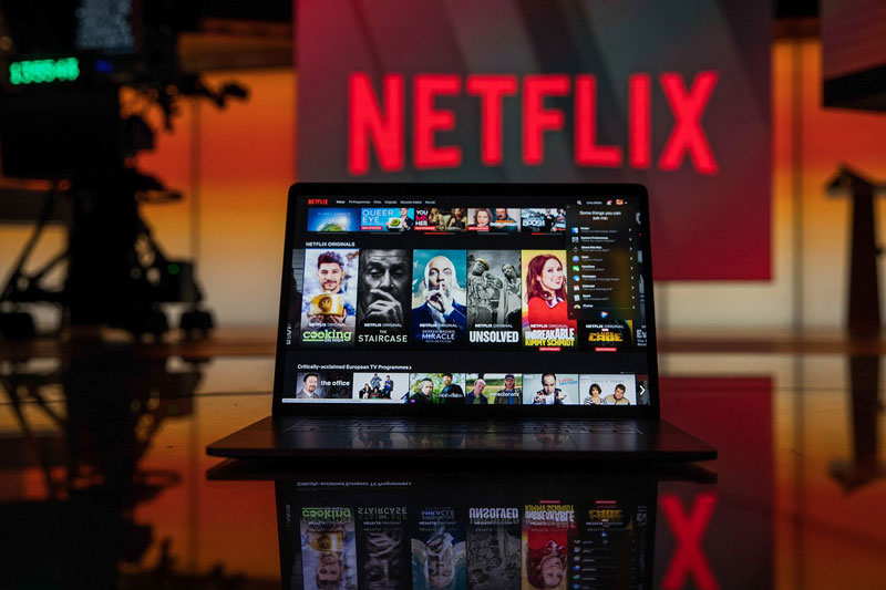 netflix_apple.jpg