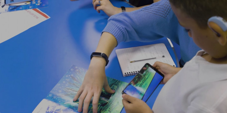 StorySign-huawei.jpg