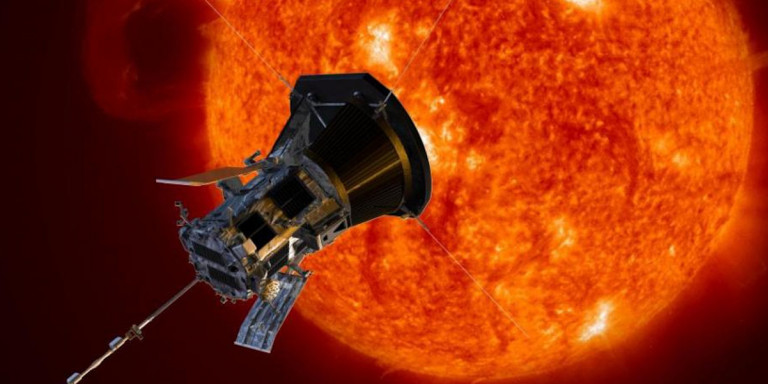 Parker-Solar-konta-ston-ilio.jpg