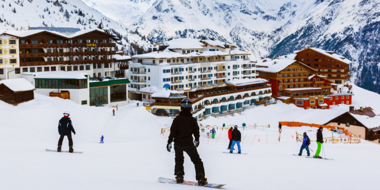 ski-resort-snow.jpg