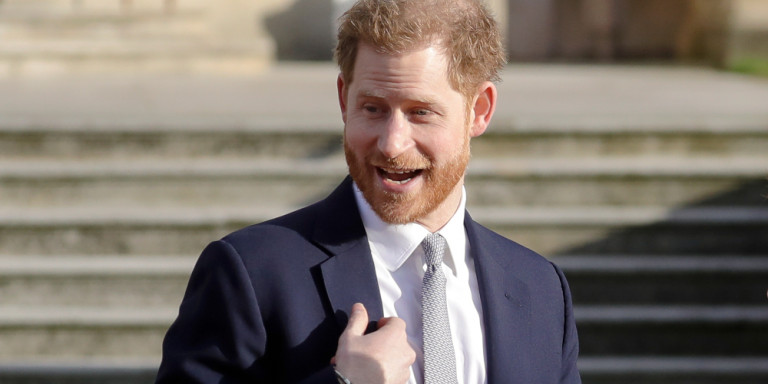 prince-harry-ble-kostoumi-falakra.jpg