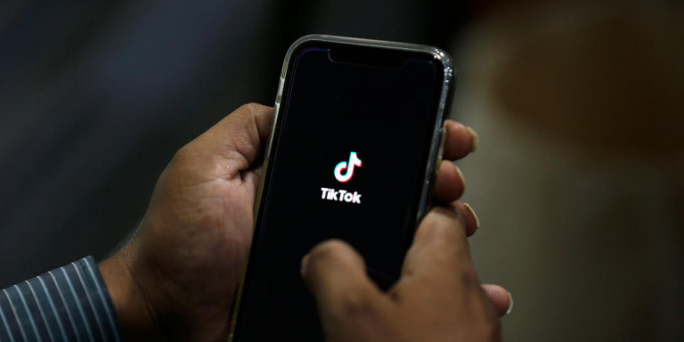 kinito-tilefono-logotypo-tik-tok.jpg
