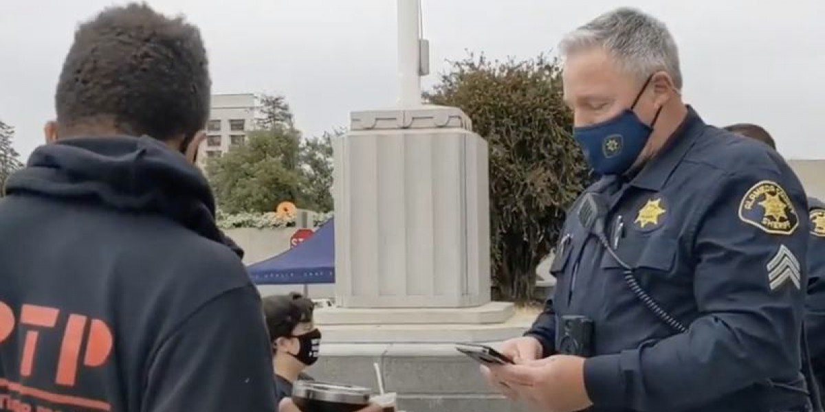 police-youtube.jpg