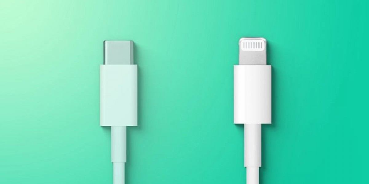apple-usb-c-lightning.jpg