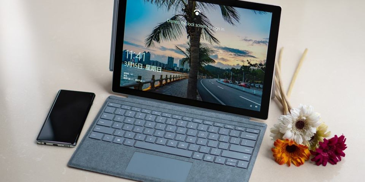windows-10-lap.jpg