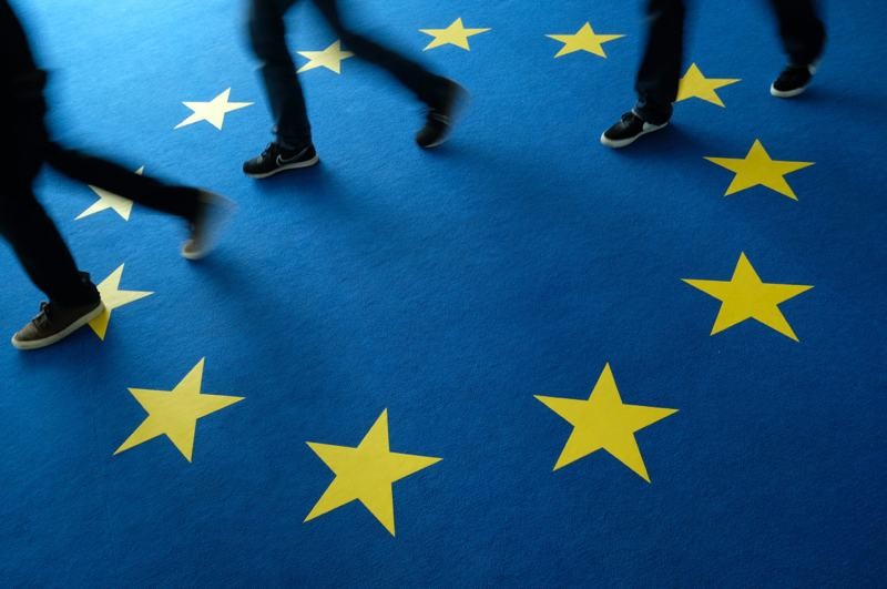 eu-blocks-political-ads.jpg