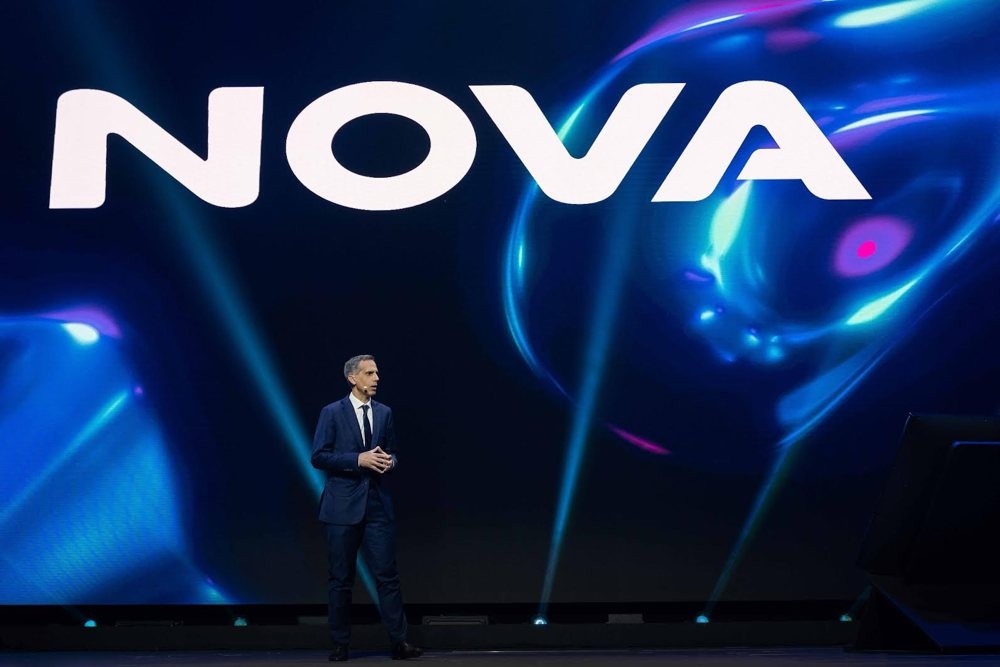 nova-wind.jpg