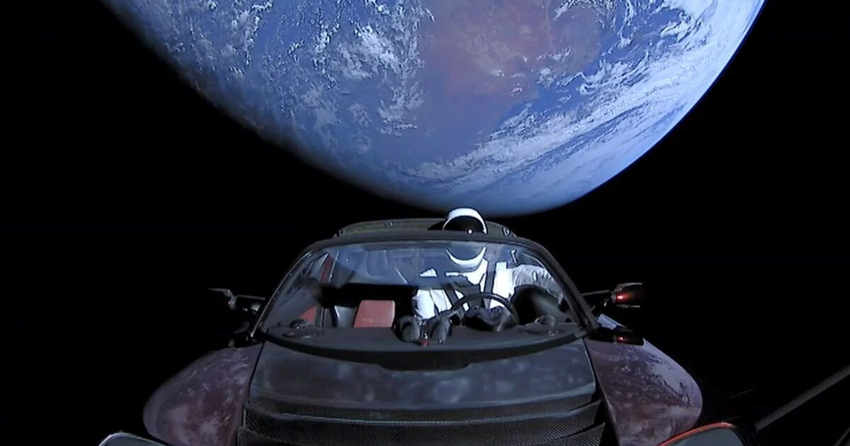 tesla-roadster-space.jpg
