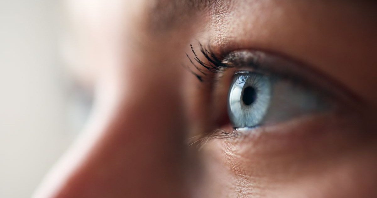 eye-nanoparticles-gold.jpg