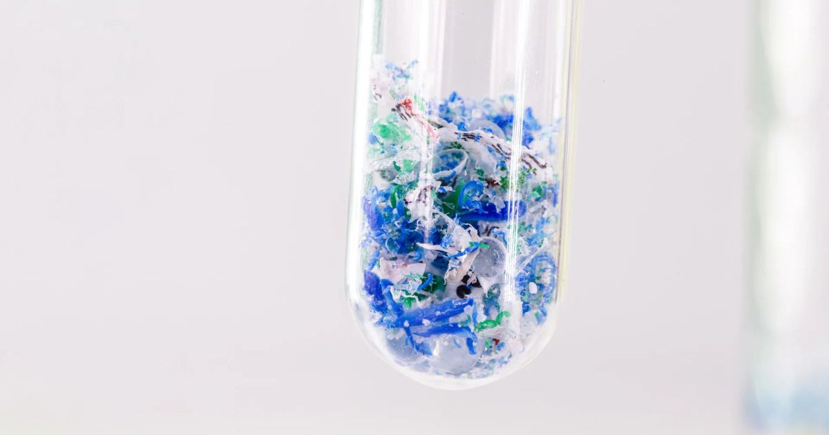 recycled-plastic-toxic.jpg