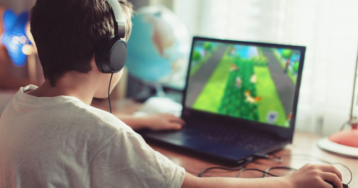child-gaming.jpg