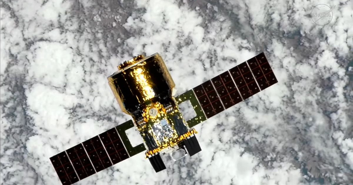 htv-x-cargo.jpg