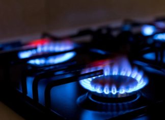 Οι εστίες αερίου στην κουζίνα ρυπαίνουν τον χώρο με τοξικά