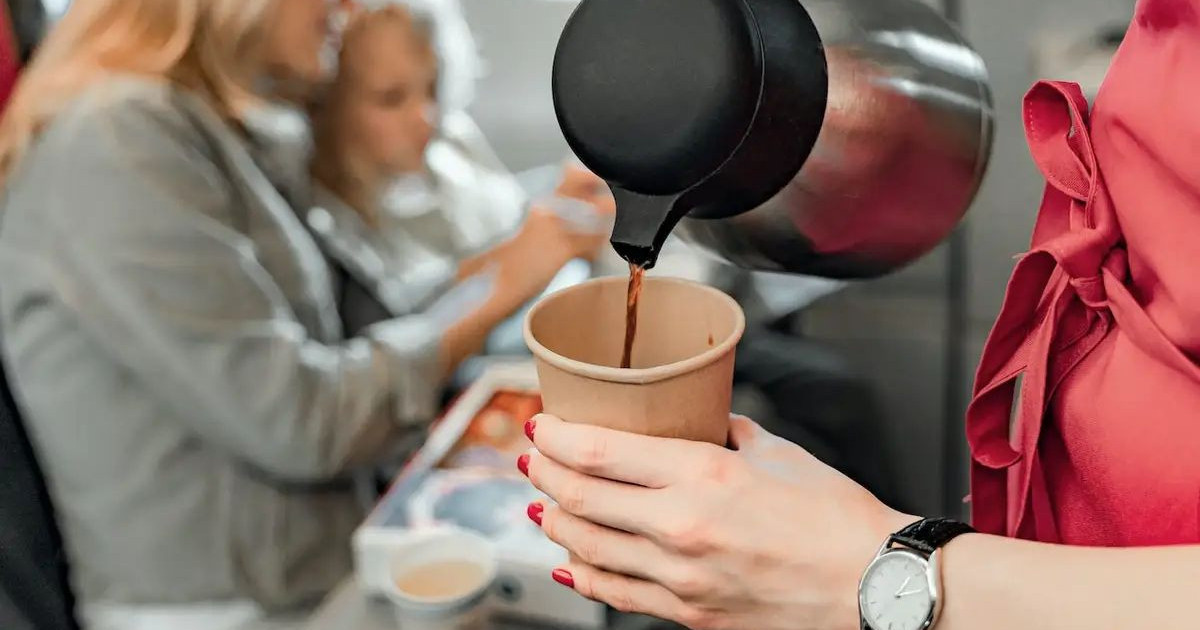 airplane-coffee.jpg