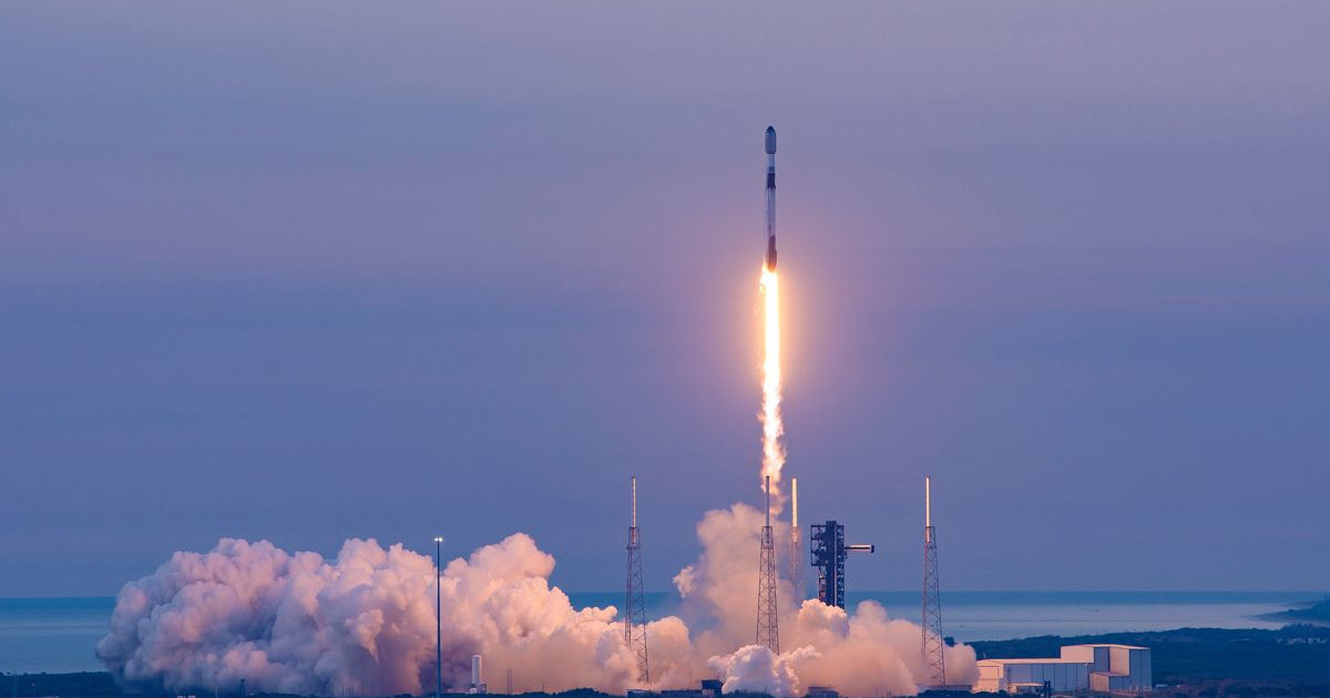 spacex-starfall-2.jpg