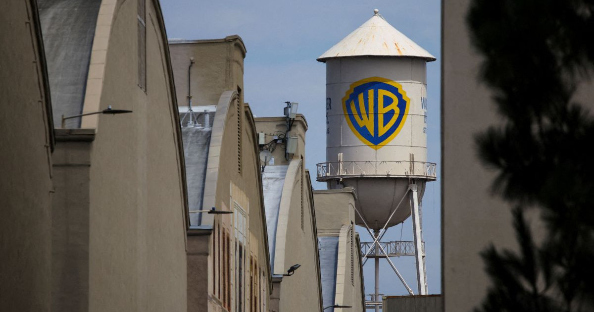 paramount-warner-eu.jpg